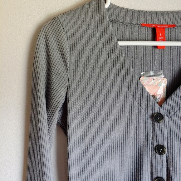 NWT Chelsea & Violet long sleeve gray dress size S - Picture 5 of 6